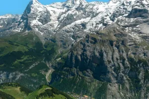 Jungfrau Hiking Guide