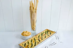 Bánh quiche măng tây
