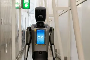 Roboții schimbă munca