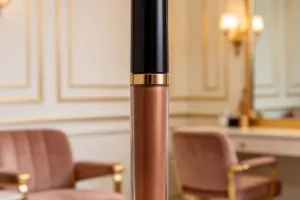 Lip Gloss Glow Secrets