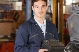 Autobatterie-Pflege