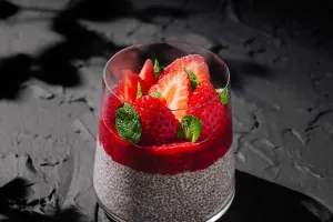 Pudding Dâu Tây Dễ Làm
