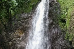 Air Terjun Seven Sisters