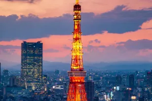 Pesona Malam Tokyo Tower