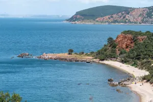 Plaje doar pentru ele