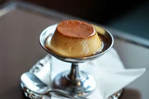 Bánh trứng béo ngậy