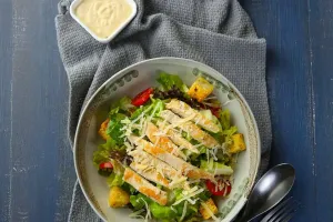 Salade César au poulet