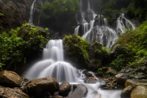 Sehari di Tumpak Sewu