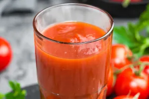 Da Sạch Mụn Nhờ Cà Chua