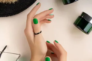 Unhas pistache