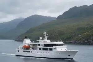 Croaziere, mari aventuri