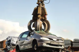 EU Tightens Car Recycling