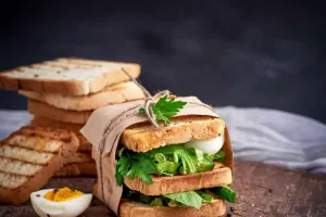Bánh mì nướng xếp lớp mặn