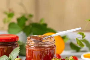 Bí Quyết Nấu Mứt Dâu Ngon