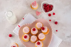 Tự làm bánh mâm xôi tại nhà